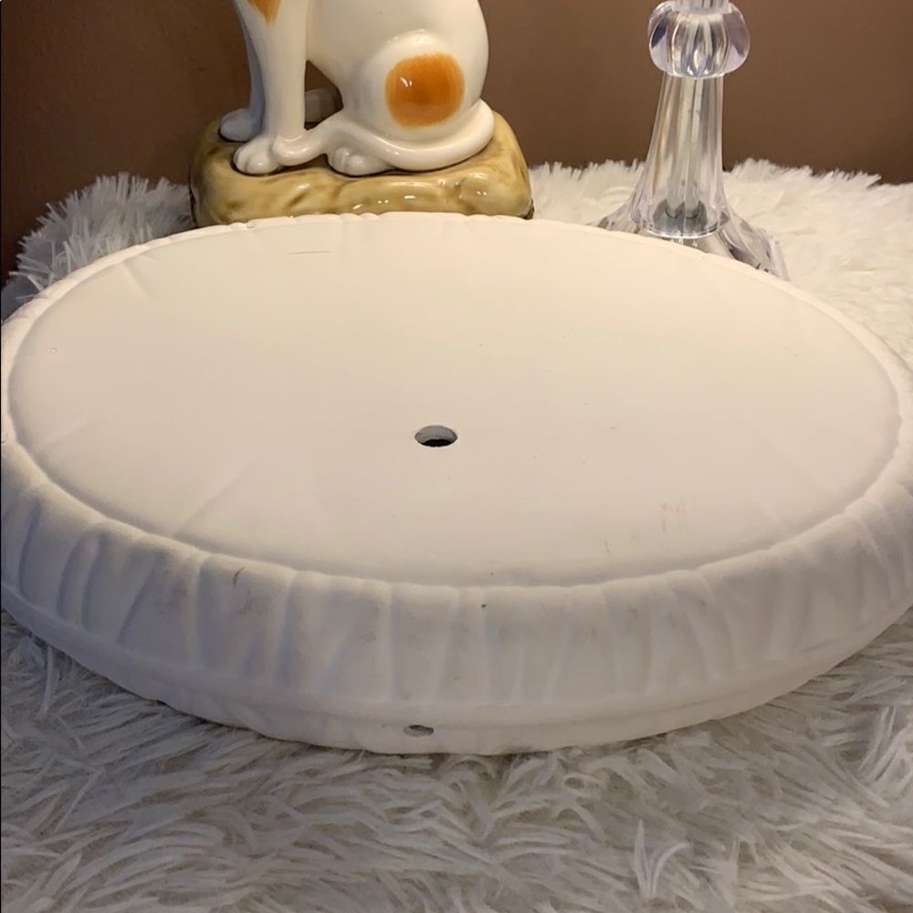 Stand for baby figurines ceramic